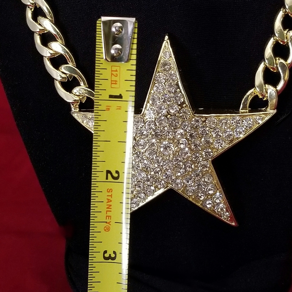 Queen Glass Stone Pave Star Shape Pendant Chain - Picture 8 of 8